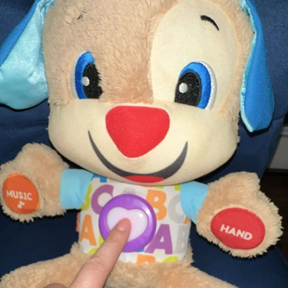 Fisher-Price Laugh & Learn Musical Plush Puppy Toy for 6-36 Months
